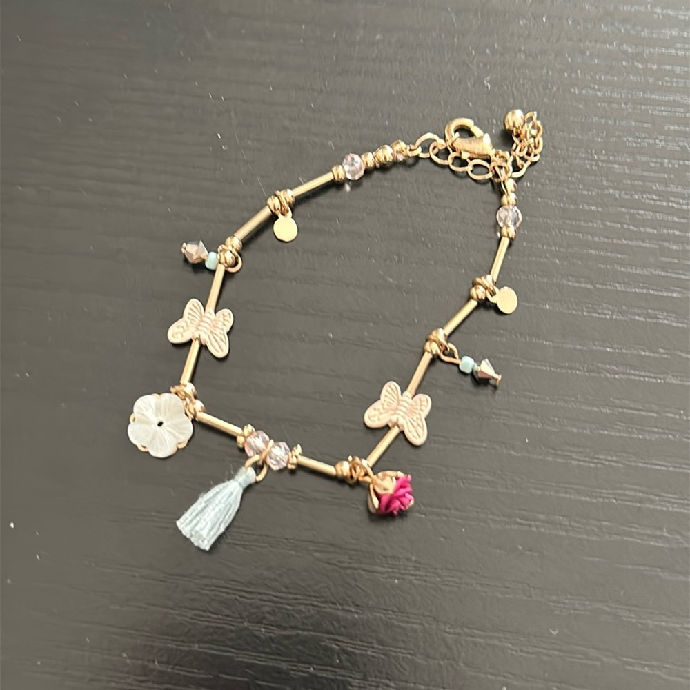 Youth girls charm bracelet
